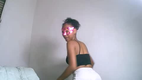 jojoolie online show from 17, 12, 2025