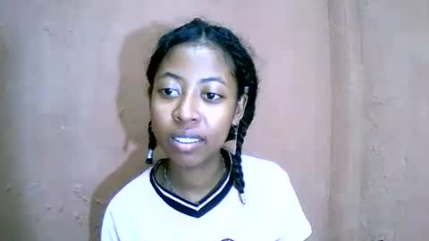 Snapshot of joliekah27 chatting on 29, 1, 2025 joliekah27 online show from 29, 1, 2025