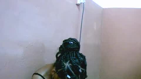 Snapshot of joliekah27 chatting on 26, 2, 2025 joliekah27 online show from 26, 2, 2025