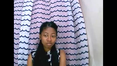 Snapshot of joliekah27 chatting on 15, 9, 2025 joliekah27 online show from 15, 9, 2025