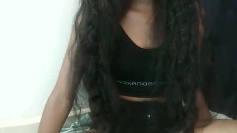 Snapshot of joliekah27 chatting on 14, 2, 2026 joliekah27 online show from 14, 2, 2026