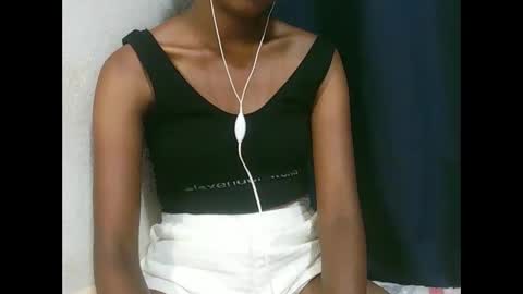 Snapshot of joliekah27 chatting on 21, 2, 2026 joliekah27 online show from 21, 2, 2026