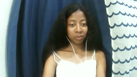 Snapshot of joliekah27 chatting on 2, 3, 2026 joliekah27 online show from 2, 3, 2026
