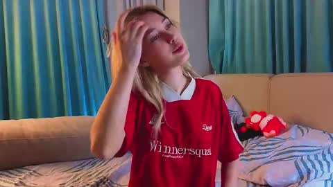 Viola online show from 4, 12, 2025