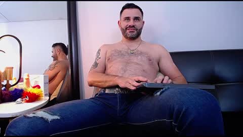  JONAS BEARD  online show from 11, 1, 2025
