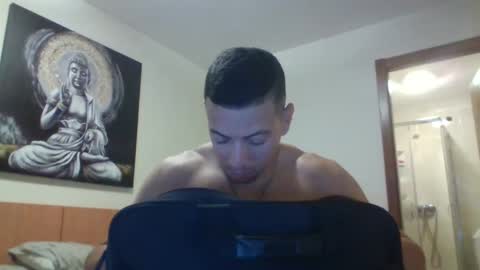 Jonhdoe22 online show from 4, 12, 2024