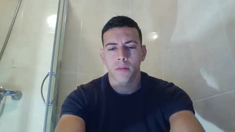 Jonhdoe22 online show from 7, 1, 2025