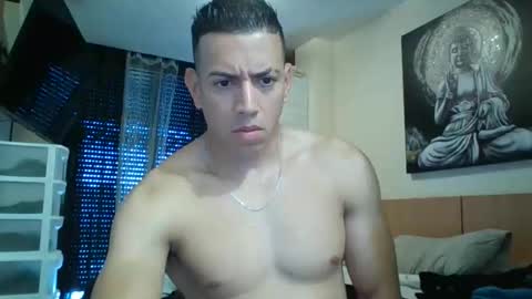 Jonhdoe22 online show from 9, 9, 2025