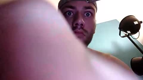 Snapshot of jonnyblow chatting on 30, 10, 2025 J online show from 30, 10, 2025