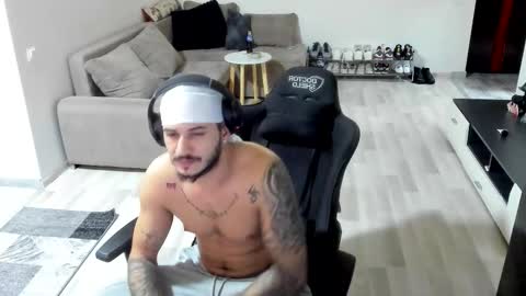 jonnyporn1 online show from 12, 1, 2026