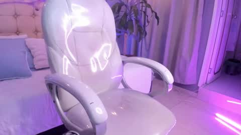 Snapshot of jordan_24_ chatting on 5, 10, 2025 JORDAN online show from 5, 10, 2025