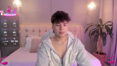 Snapshot of jordan_24_ chatting on 23, 10, 2025 JORDAN online show from 23, 10, 2025