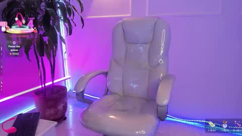 Snapshot of jordan_24_ chatting on 13, 11, 2025 JORDAN online show from 13, 11, 2025