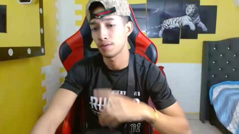 jose_sexycumm online show from 5, 10, 2025