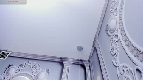 Katalina online show from 1, 2, 2025