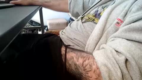 joseph_darsy online show from 4, 3, 2025