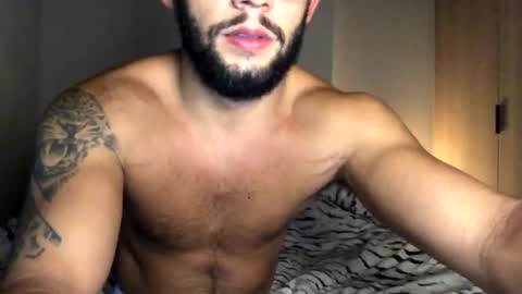 josh_xo online show from 28, 9, 2025
