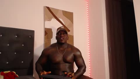 Snapshot of joshmorri chatting on 27, 10, 2025 JHON online show from 27, 10, 2025