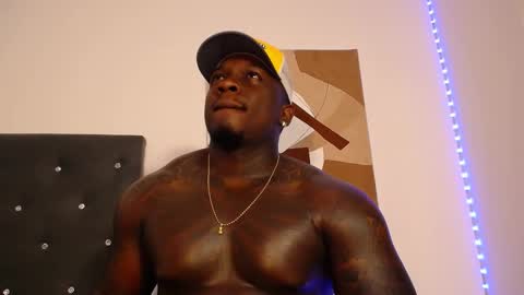 Snapshot of joshmorri chatting on 15, 11, 2025 JHON online show from 15, 11, 2025