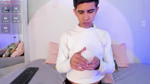 Snapshot of joshua_sanz chatting on 1, 11, 2025 Joshua Sanz online show from 1, 11, 2025