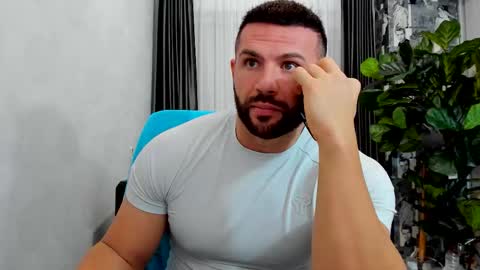 joshuamuscle69 online show from 5, 1, 2026