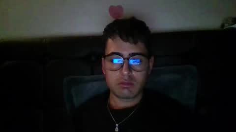 Snapshot of josux8 chatting on 15, 12, 2025 josux8 online show from 15, 12, 2025