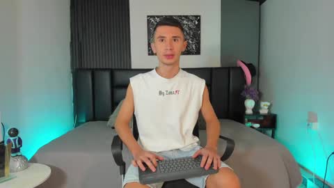 Jota Stivens online show from 12, 1, 2025