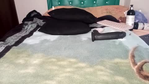    online show from 6, 3, 2025