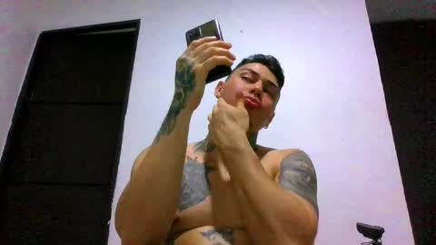 Snapshot of jq401055 chatting on 2, 12, 2024 Jaxxx67 online show from 2, 12, 2024