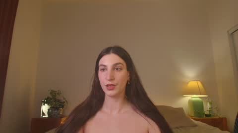 Jsmine  and sometimes Beaulooks online show from 18, 1, 2025