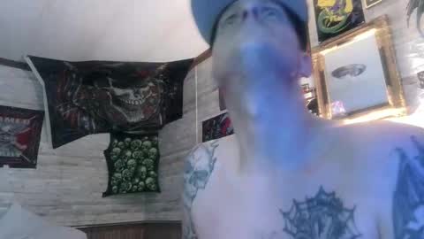 Join My Fan Club To Get To Know Me Better online show from 2, 3, 2025