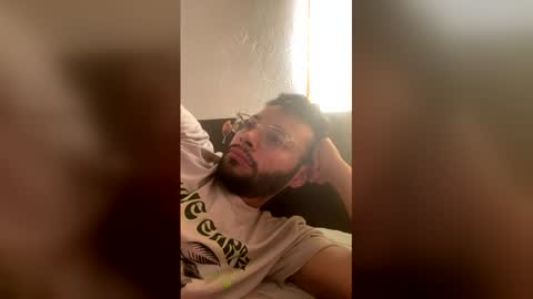 Snapshot of juan_2371 chatting on 14, 12, 2025 Juan montoya online show from 14, 12, 2025