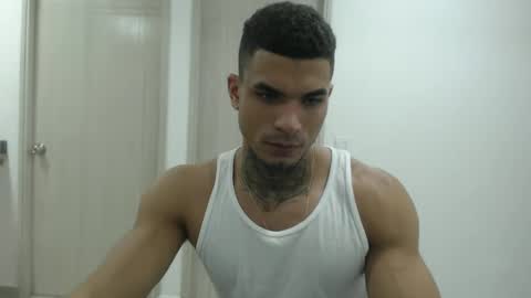 juan_gomez_1 online show from 10, 12, 2024