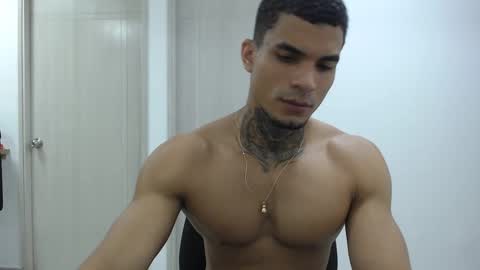 juan_gomez_1 online show from 29, 1, 2025
