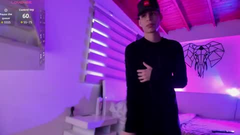 Juan Posada online show from 25, 2, 2026