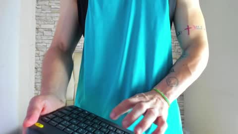 Snapshot of juan_prior chatting on 28, 1, 2025 JUAN online show from 28, 1, 2025