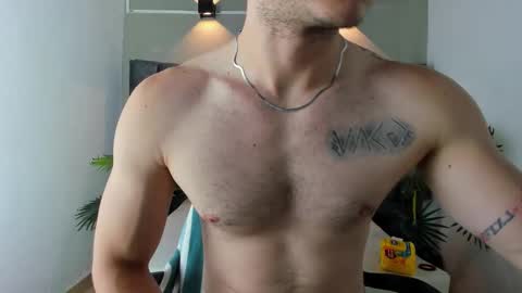 Snapshot of juan_prior chatting on 6, 11, 2025 JUAN online show from 6, 11, 2025