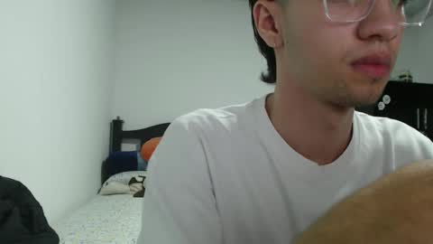 juanboytw online show from 18, 2, 2025