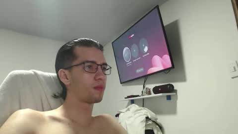 juanboytw online show from 15, 9, 2025