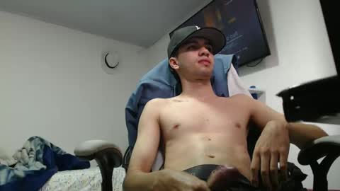 juanboytw online show from 5, 11, 2025