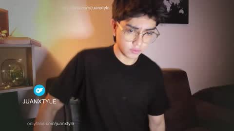 . online show from 27, 10, 2025