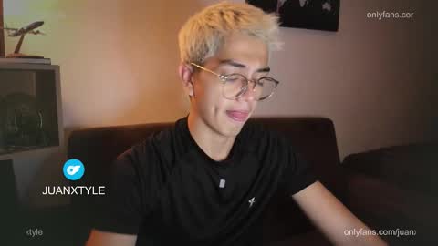 Snapshot of juancamroom chatting on 6, 2, 2026 . online show from 6, 2, 2026