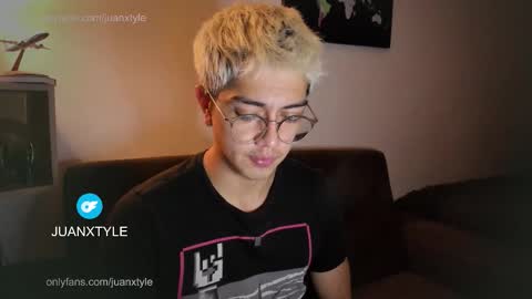 Snapshot of juancamroom chatting on 21, 2, 2026 . online show from 21, 2, 2026