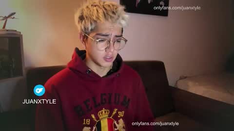 Snapshot of juancamroom chatting on 6, 3, 2026 . online show from 6, 3, 2026