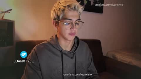 Snapshot of juancamroom chatting on 20, 3, 2026 . online show from 20, 3, 2026