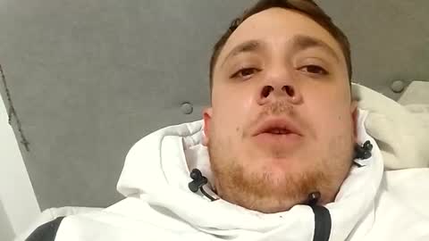 Snapshot of juanmapapiirico chatting on 27, 11, 2025 JuanmaSEX online show from 27, 11, 2025