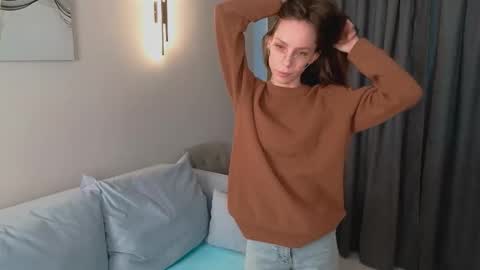 Emma online show from 4, 12, 2025