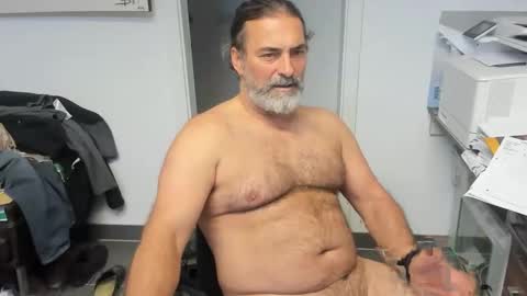 Snapshot of juergenkru chatting on 4, 11, 2025 Giovanni50pro online show from 4, 11, 2025