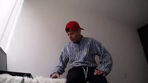 Miguel online show from 5, 1, 2025