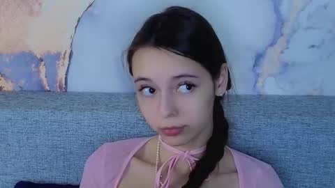 leyla online show from 23, 10, 2025